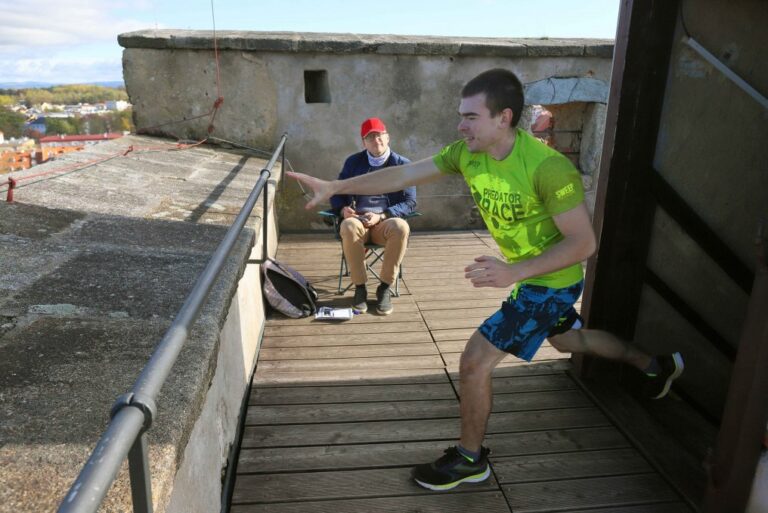 hradni_schody_2025_hrad_cheb